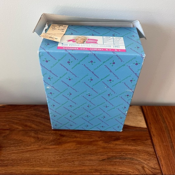 Vintage Bon Voyage Little Miss Magnim 8 in Madame Alexander Doll - Picture 8 of 10